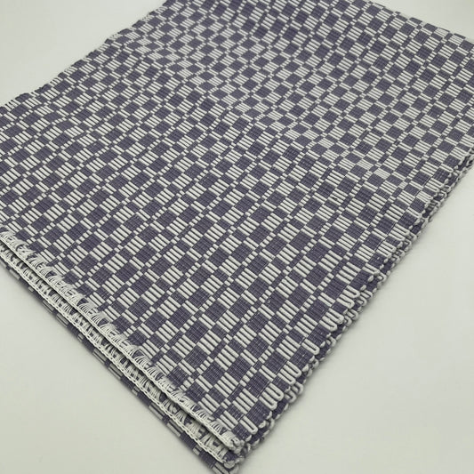 TABLE RUNNER (AVAILABLE IN DIFFERENT SIZES)
